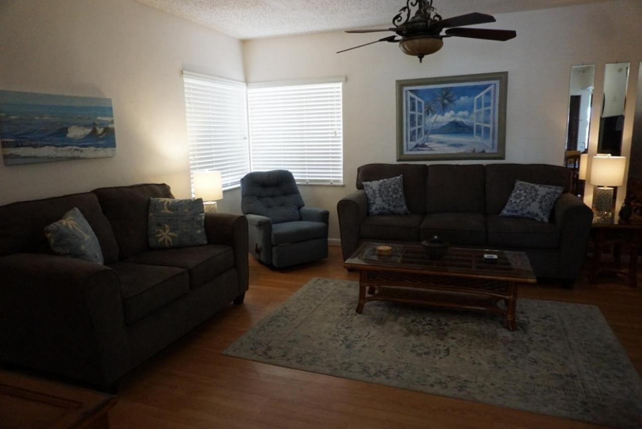 Redington Surf Resort By Travel Resort Services St. Pete Beach Exterior foto