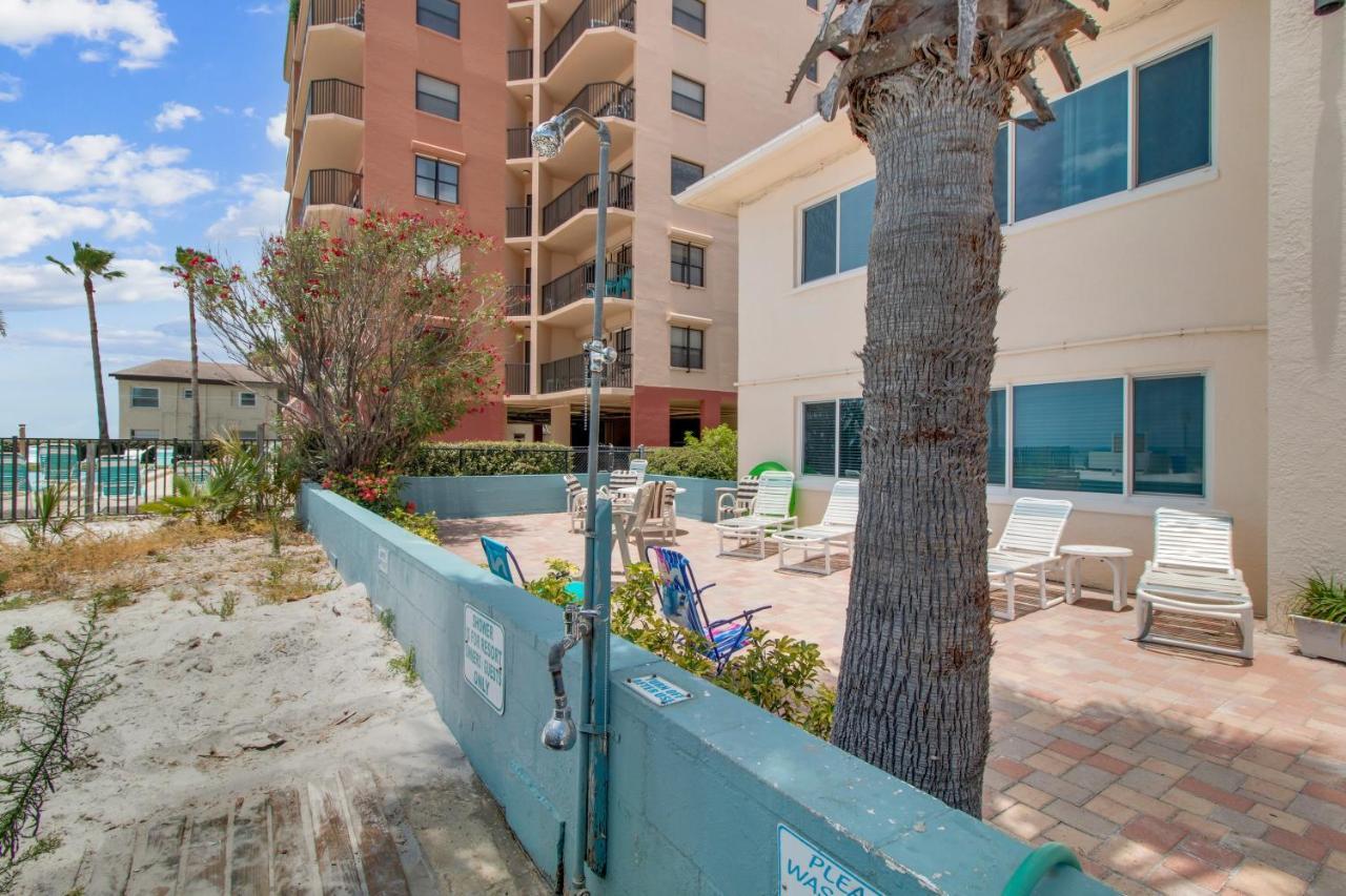 Redington Surf Resort By Travel Resort Services St. Pete Beach Exterior foto